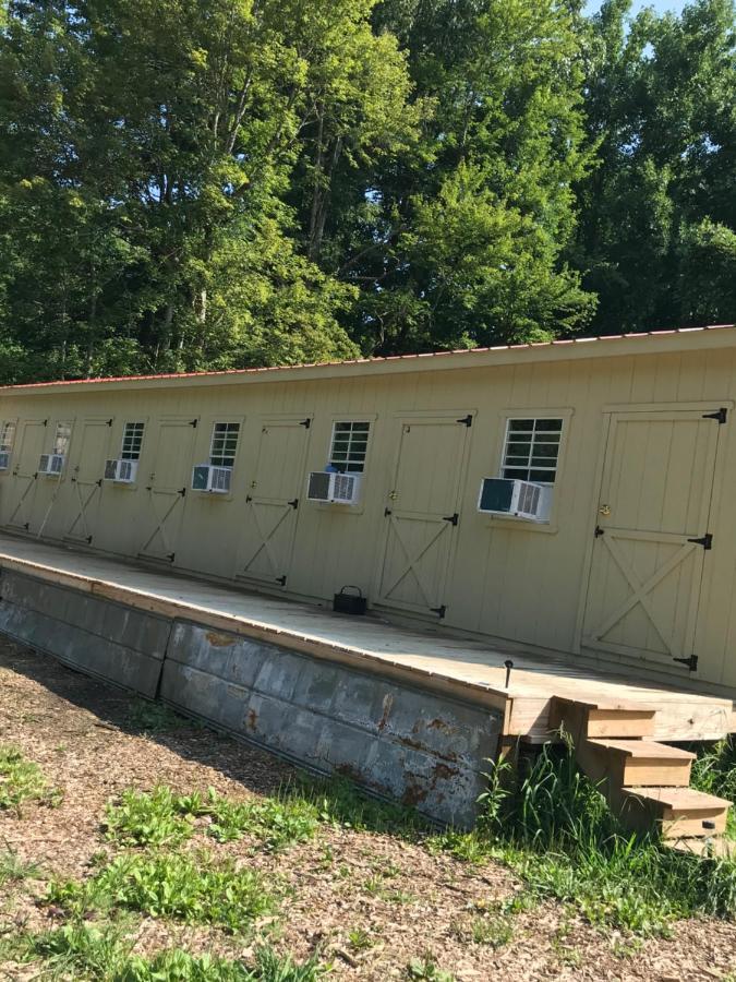 The Chicken Coop Cosby Exterior foto